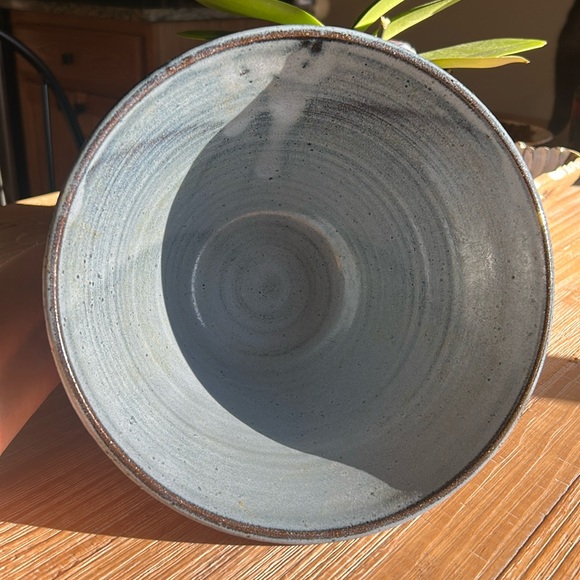 Large Hand Made Pottery Drip Glaze Moose, Pine Trees Artist Stamp Large Bowl - Picture 4 of 9